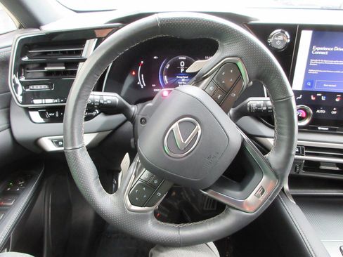 Used 2024 Lexus RX 500h F Sport w/ Convenience Package image 36