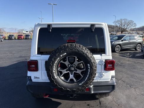 Used 2021 Jeep Wrangler Unlimited Rubicon w/ Uconnect 4C Nav & Sound Group image 4