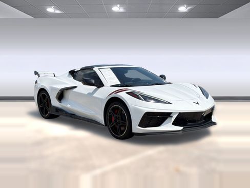 Used 2023 Chevrolet Corvette Stingray Preferred Cpe w/ Z51 Performance Package RWD image 7