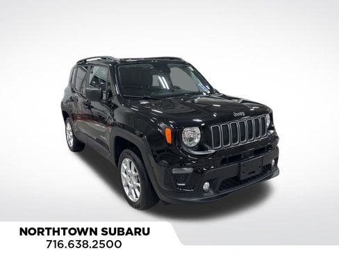 Used 2022 Jeep Renegade Latitude image 1