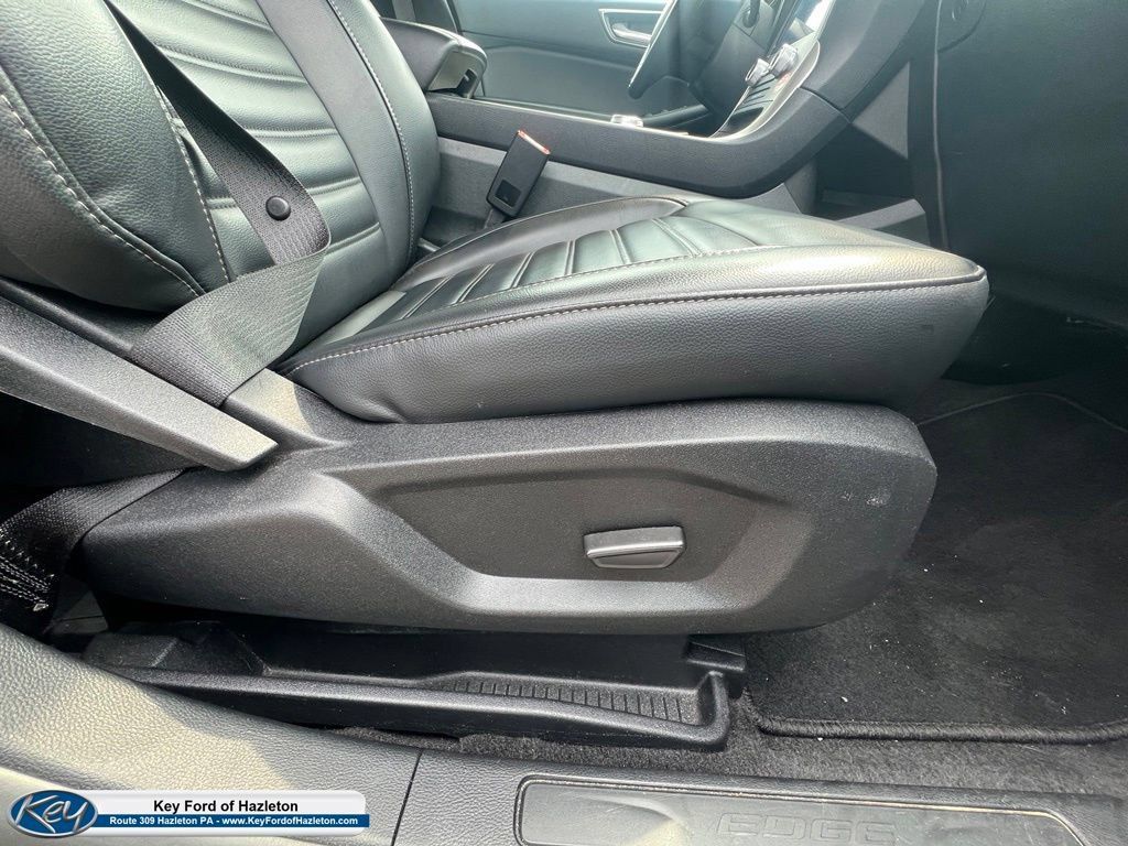 Used 2024 Ford Edge SEL AWD/4WD image 25