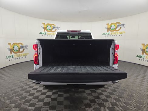 Used 2022 Chevrolet Silverado 1500 RST w/ Convenience Package II AWD/4WD image 32