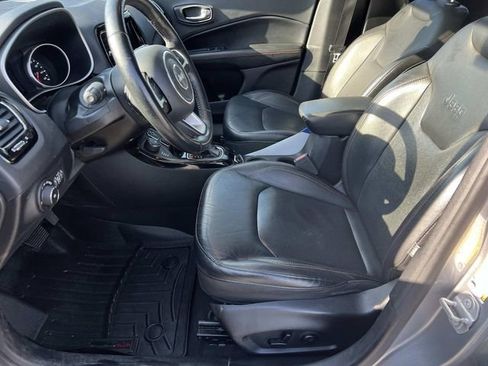 Used 2018 Jeep Compass Limited AWD/4WD image 17