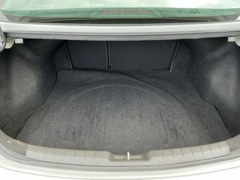 Used 2020 Hyundai Elantra SEL FWD image 17