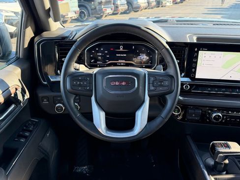 Used 2024 GMC Sierra 1500 SLT w/ SLT Premium Package image 29
