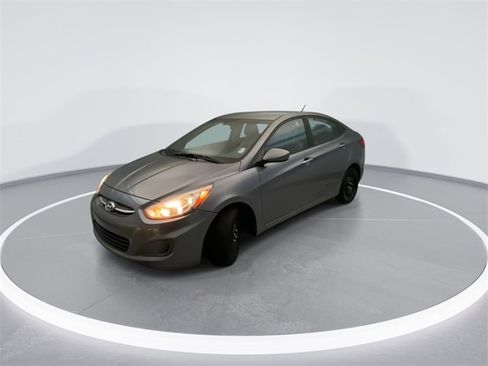 Used 2016 Hyundai Accent SE image 8