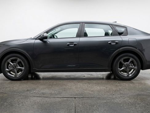 Used 2025 Kia K4 FWD image 5