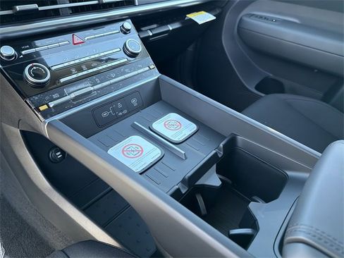 New 2026 Hyundai Santa Fe SE image 32