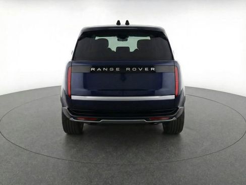Certified 2025 Land Rover Range Rover SV image 23