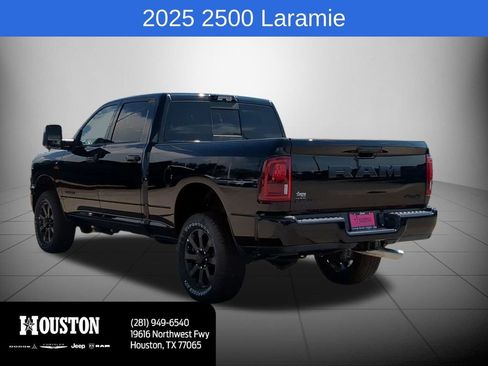 New 2025 RAM 2500 Laramie w/ Night Edition AWD/4WD image 5