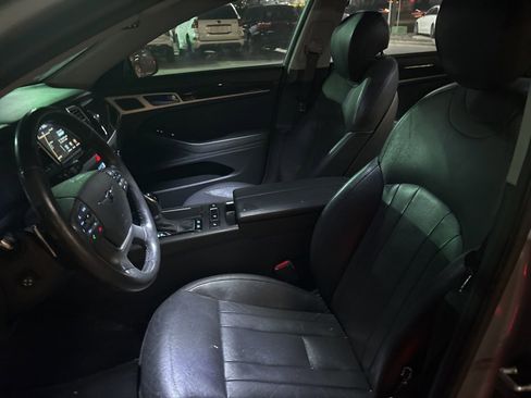 Used 2017 Genesis G80 3.8 image 11