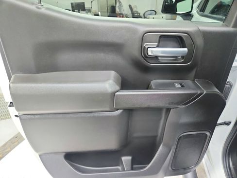 Used 2024 Chevrolet Silverado 1500 Custom image 32