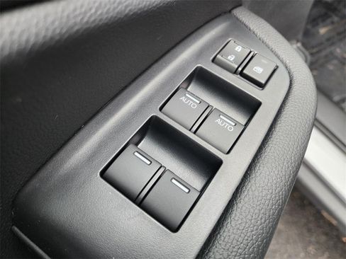 Used 2025 Honda Passport TrailSport image 31