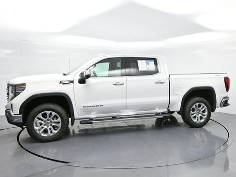 Used 2023 GMC Sierra 1500 SLT w/ SLT Premium Plus Package AWD/4WD image 4
