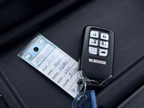 Used 2021 Honda Odyssey Touring image 56