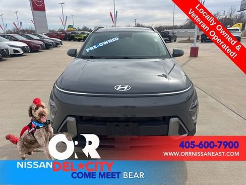 Used 2025 Hyundai Kona SEL image 8