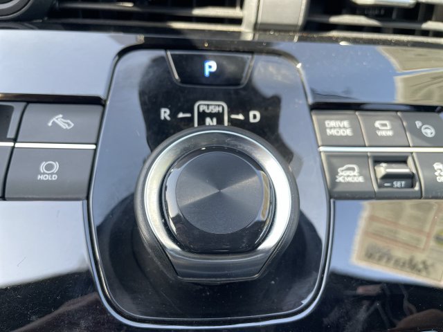 Used 2023 Subaru Solterra AWD image 15