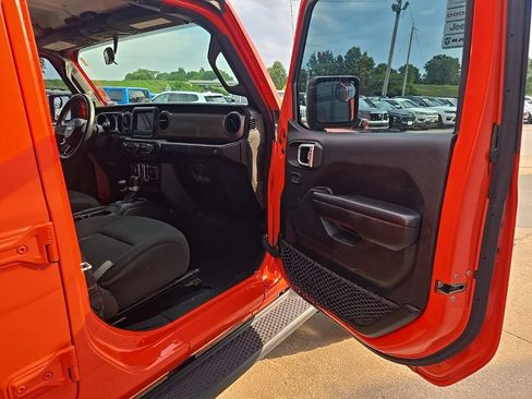 Used 2018 Jeep Wrangler Unlimited Sport S AWD/4WD image 67