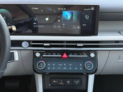 New 2026 Hyundai Tucson Limited FWD image 30