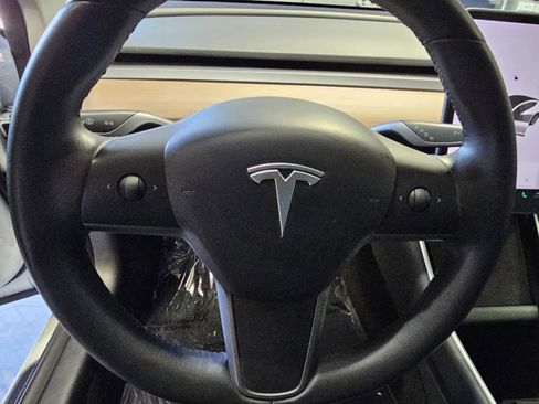 Used 2020 Tesla Model 3 Long Range AWD/4WD image 15