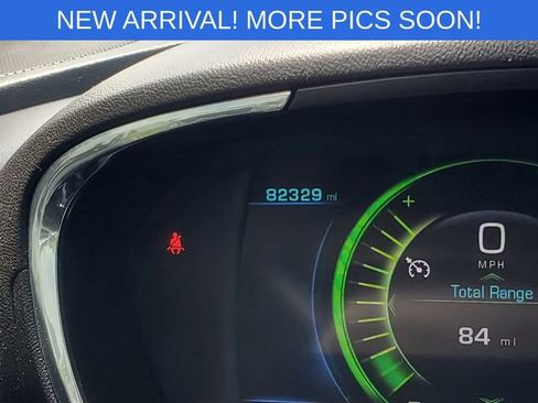 Used 2018 Chevrolet Volt Premier FWD image 17