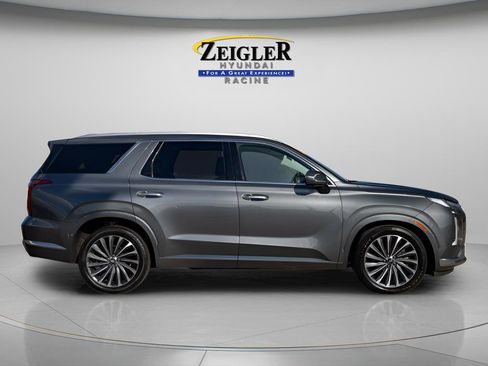 Used 2024 Hyundai Palisade Calligraphy FWD image 9
