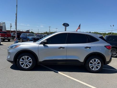 Used 2022 Ford Escape S AWD/4WD image 7