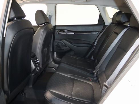 Used 2023 Kia Seltos EX image 61