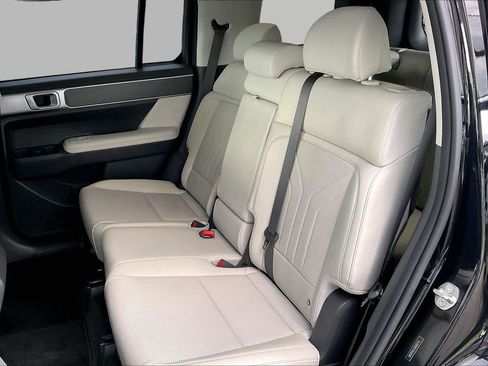 Used 2024 Hyundai Santa Fe SEL FWD image 21