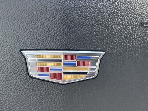 Used 2020 Cadillac Escalade ESV Luxury image 63