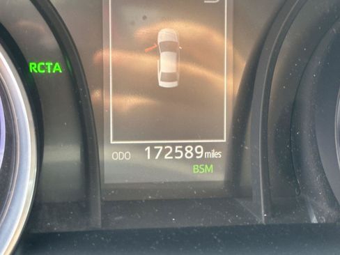 Used 2018 Toyota Camry SE w/ Audio Package FWD image 13