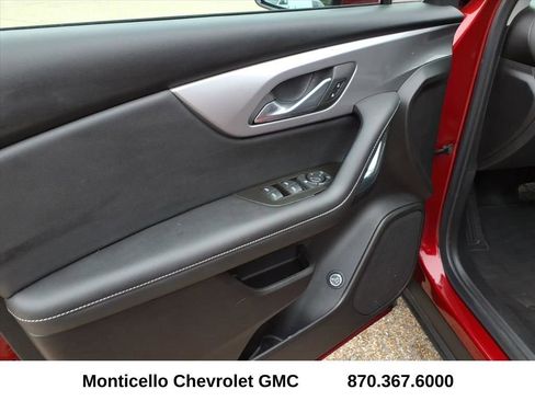 Used 2024 Chevrolet Blazer LT w/ Convenience Package image 13