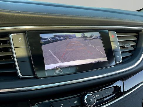 Used 2020 Buick Enclave Premium w/ Sun and Sites Package FWD image 14