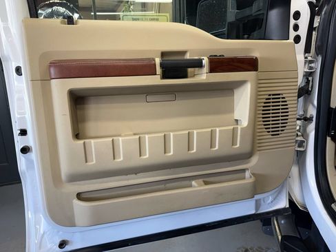Used 2010 Ford F250 King Ranch AWD/4WD image 13
