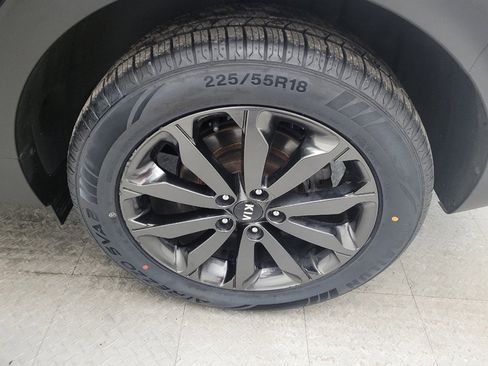 Used 2018 Kia Sportage EX w/ EX Sport Appearance Package image 31