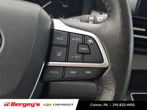 Used 2023 Toyota Sienna XLE AWD/4WD image 25