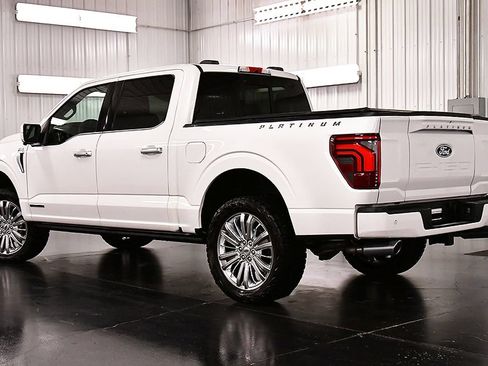 Used 2025 Ford F150 Platinum w/ Equipment Group 703A Plus AWD/4WD image 5