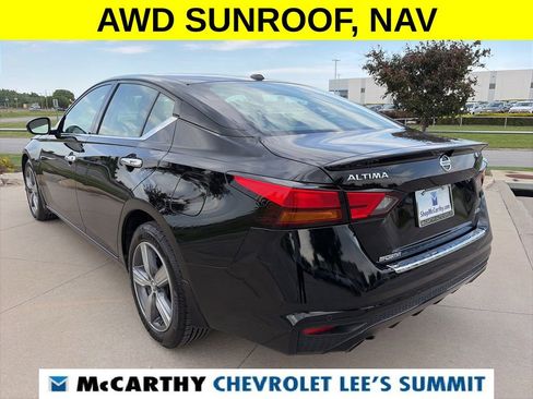 Used 2022 Nissan Altima 2.5 SL AWD/4WD image 12