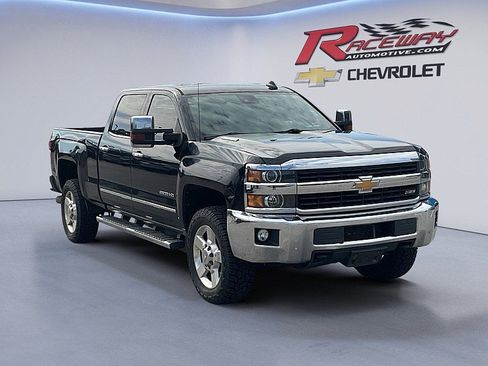 Used 2016 Chevrolet Silverado 2500 LTZ w/ Duramax Plus Package image 7