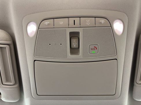 Used 2023 Nissan Armada SL image 30