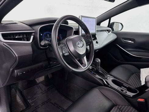 Used 2025 Toyota Corolla XSE FWD image 14
