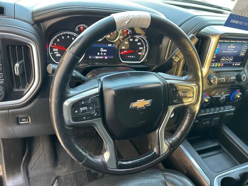 Used 2019 Chevrolet Silverado 1500 LTZ image 13