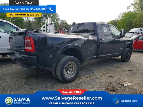Used 2022 RAM 3500 Laramie AWD/4WD image 4