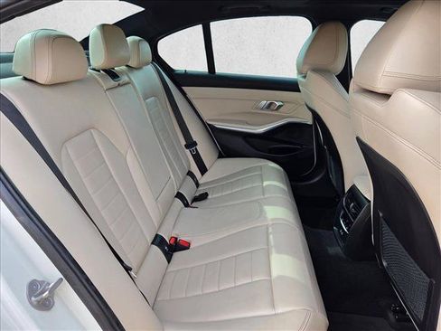 Used 2022 BMW 330i Sedan w/ Premium Package RWD image 21
