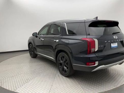 Used 2022 Hyundai Palisade SEL w/ Premium Package image 4