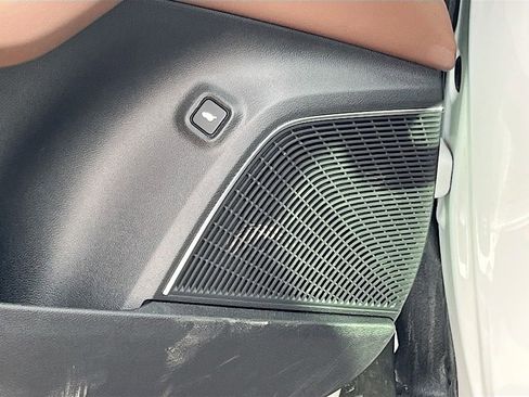 Used 2025 Acura MDX w/ Technology Package image 19