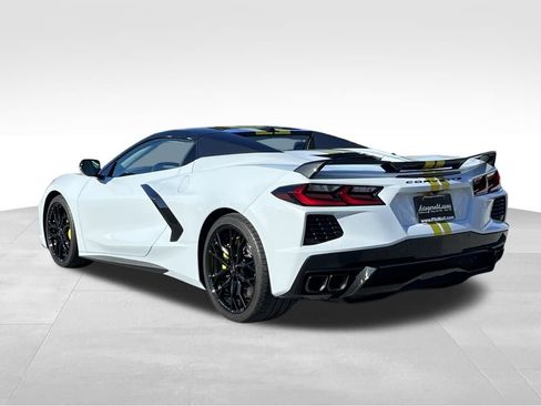 Used 2023 Chevrolet Corvette Stingray Premium Conv w/ Z51 Performance Package image 8