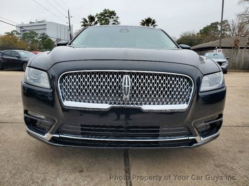 Used 2018 Lincoln Continental Select w/ Continental Climate Package image 5