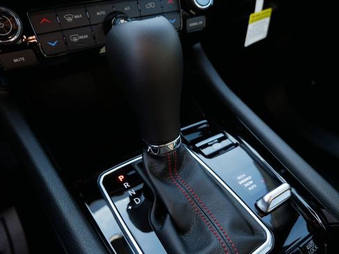 New 2026 Jeep Compass Trailhawk w/ Sun, Sound & Navigation Group image 19