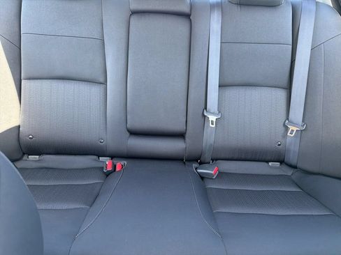 Used 2022 Nissan Altima 2.5 SV FWD image 21